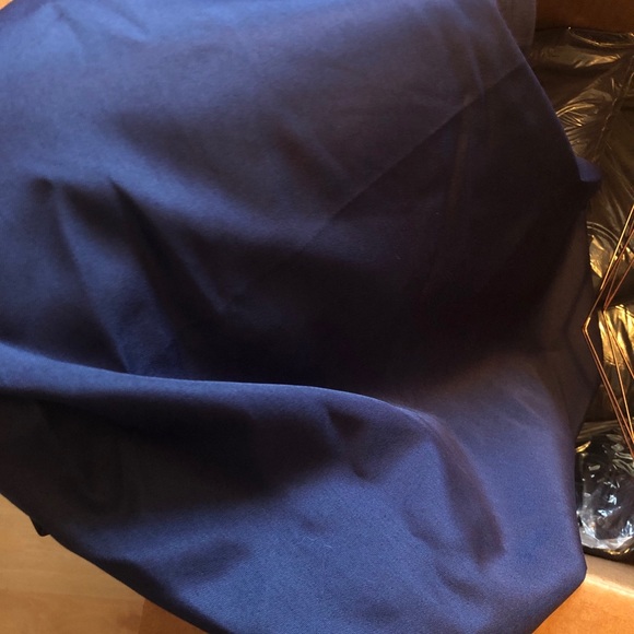 NIB Navy Blue Event Linens/Tablecloth’s - Picture 6 of 10